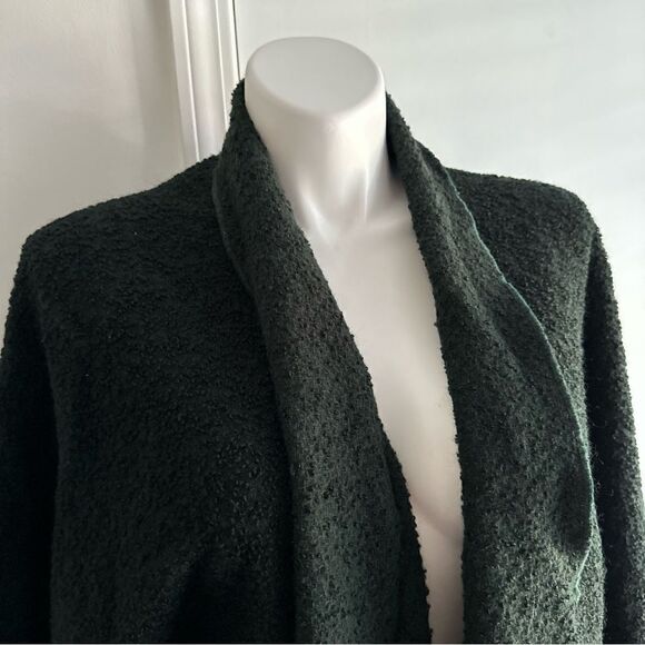 Green/Black Courtney Washington Fuzzy Cardigan/Cape/Jacket, One Size - Picture 3 of 8